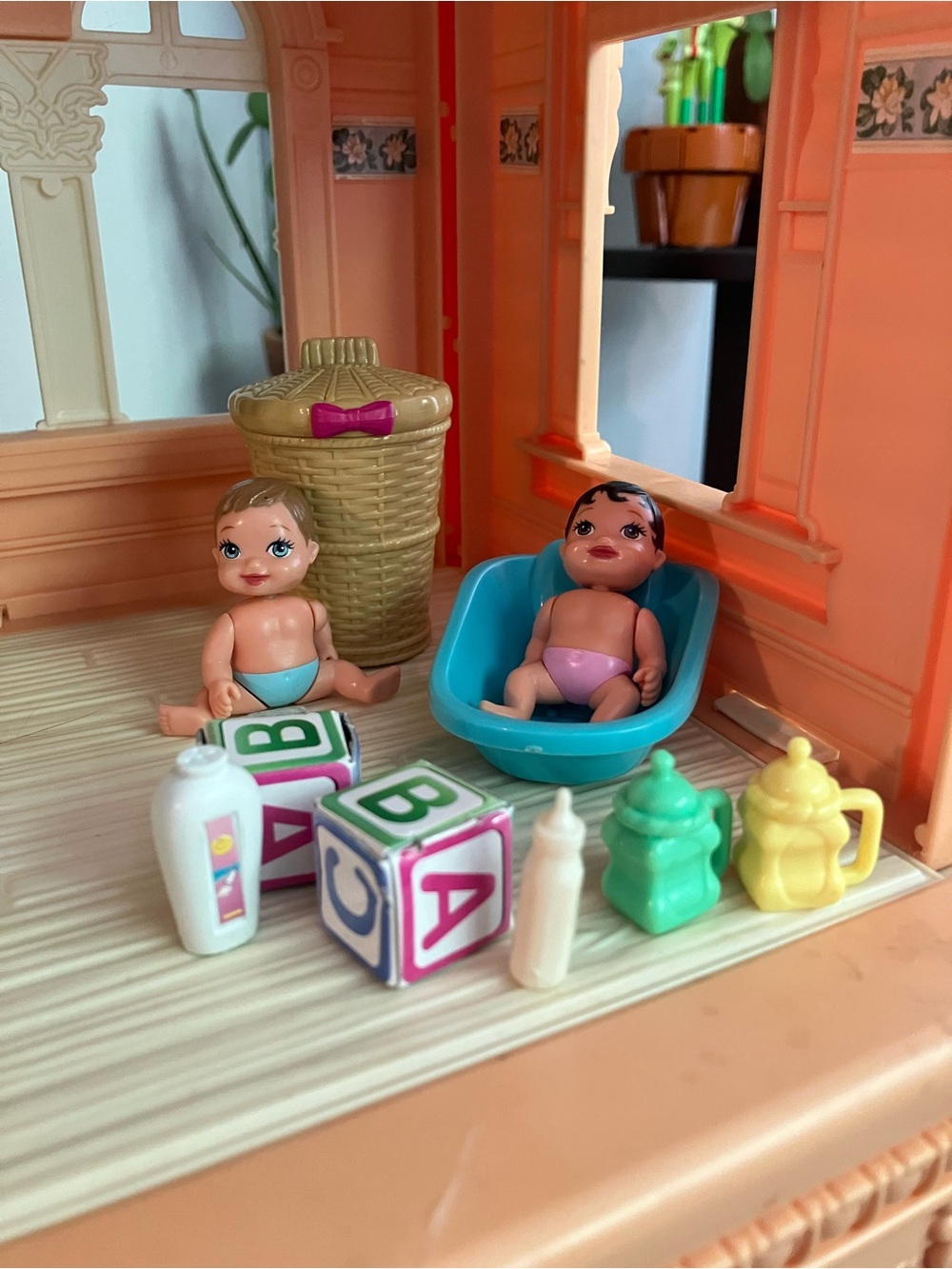 Barbie Early 2000’s Babies & Accessories